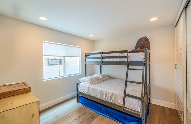 Seaside Style by Avantstay Rooftop Walk to Beach Chic Design - Foto 26