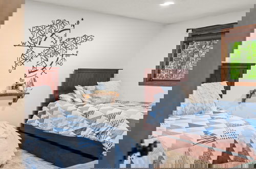 Foto 24 - The Bear s Den by Avantstay Prime Location Renovated w Movie Game Room