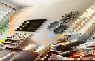 Foto 2 - Mccreery by Avantstay Stylish Spacious Nashville Flat w Modern Design
