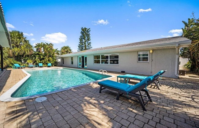 Canal Front Beach Home, Private Pool - Foto 32