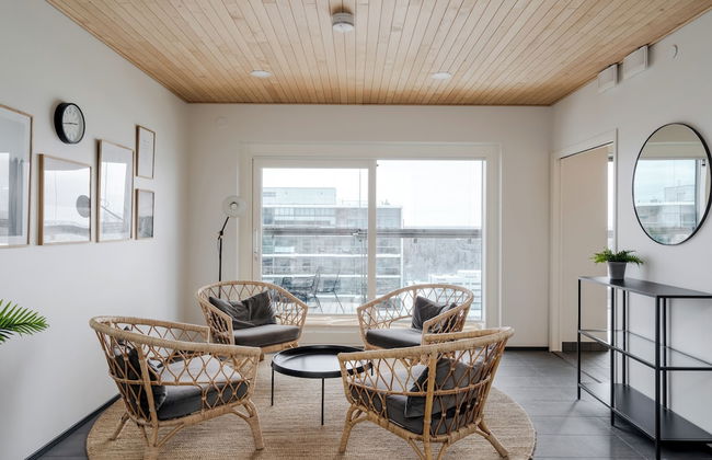 Modern 1BR Apartment with best location - Photo 24
