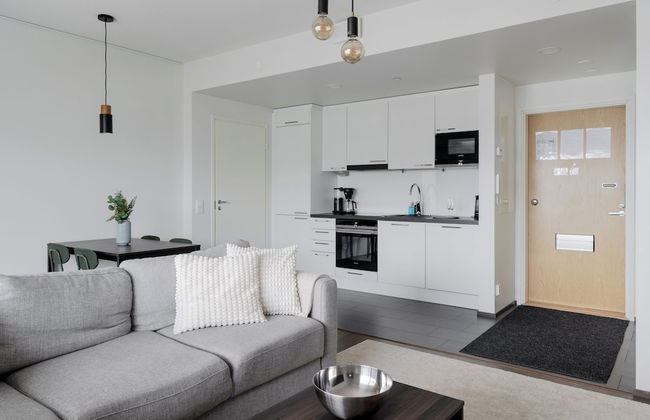 Modern 1BR Apartment with best location - Photo 10