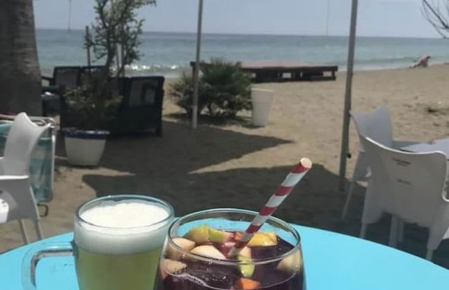 Seaside Stay With Pool - Photo 36