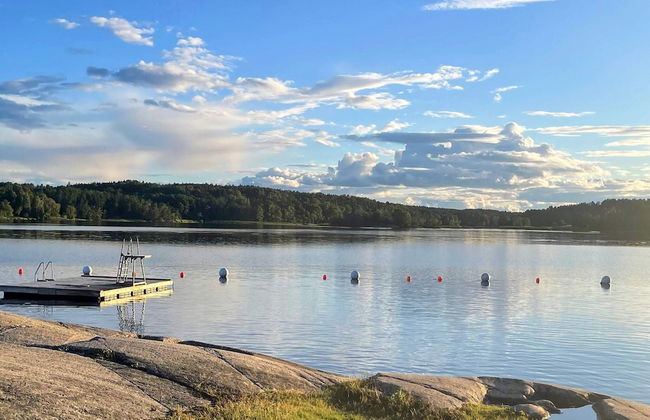 6 Person Holiday Park Home in Vaxholm - Foto 5