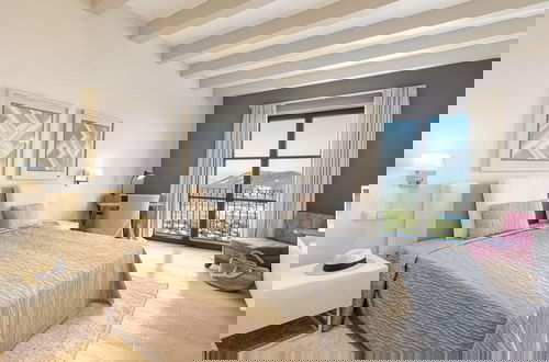 Foto 8 - Majestic Villa With Harbour Views