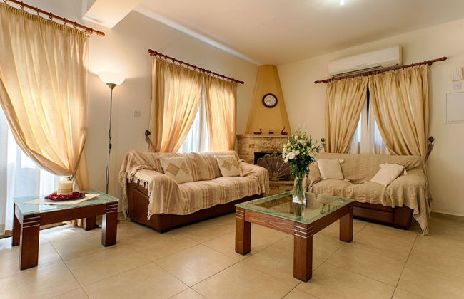 Villa Tsikkos Pende in Argaka - Foto 16