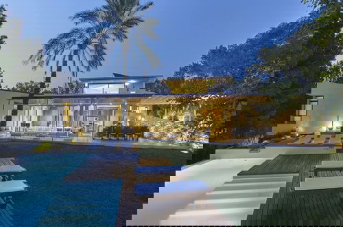Foto 1 - Luxury Villa With sea and Sunsets Views