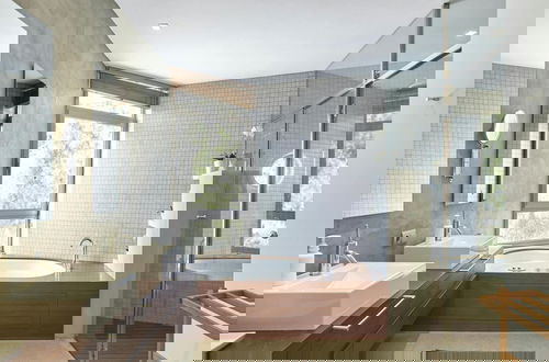 Foto 22 - Luxury Villa With sea and Sunsets Views