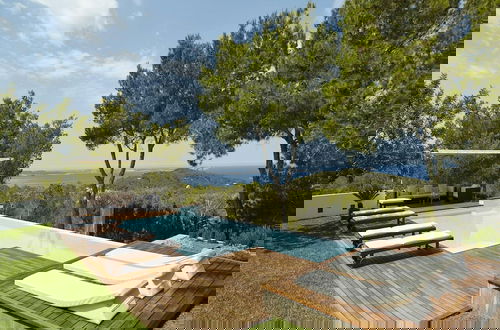 Foto 31 - Luxury Villa With sea and Sunsets Views
