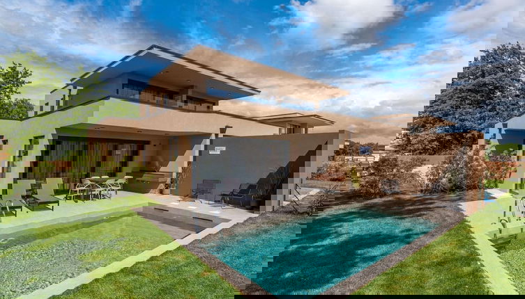 Foto 1 - Apartment in Croatia Near the Sea With Pool