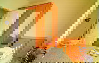 Foto 3 - Comfortable Home With Private Covered Balcony
