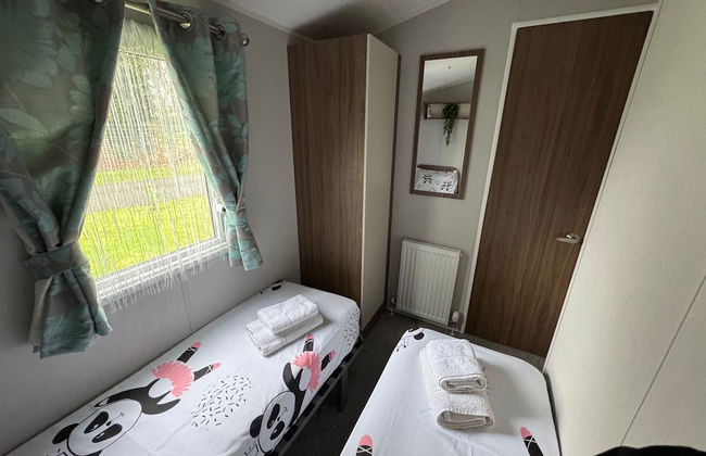 Berwick-upon-tweed - Caravan - Sleeps 6 - Parking - Foto 6