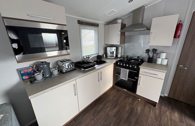 Berwick-upon-tweed - Caravan - Sleeps 6 - Parking - Foto 13