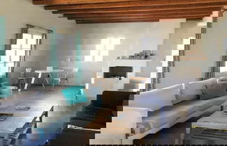 Foto 2 - Glyfada CN Cheerful 5 Bedroom Home on the Beach