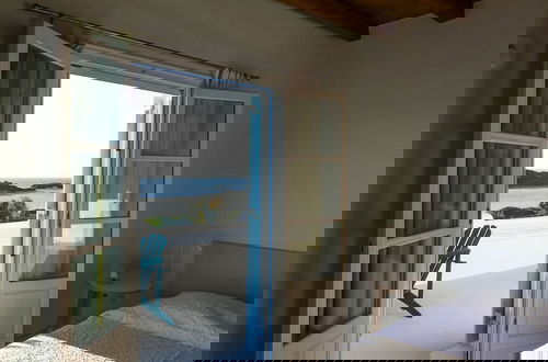 Foto 7 - Glyfada CN Cheerful 5 Bedroom Home on the Beach