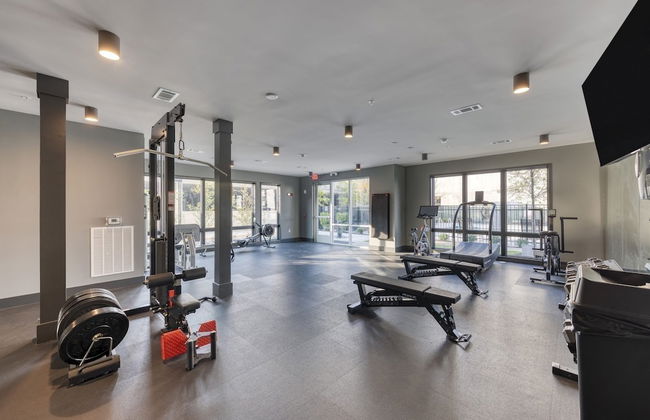 Wonderstruck Walkable Midtown Location at Odyssey Pool BBQ Fitness Room - Photo 30