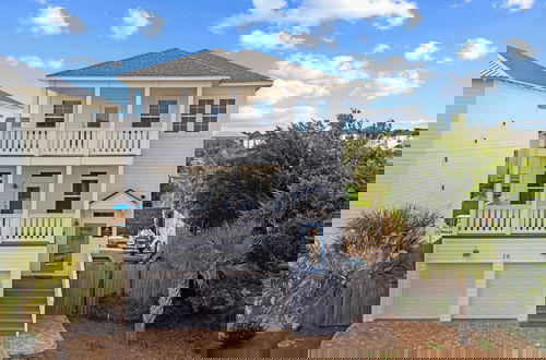 Foto 52 - Pool, Firepit, Golf Cart Near Miramar Beach Access Blue Surf Lane by Avantstay