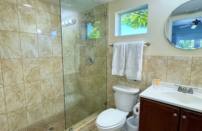 Islands Inn on the Drive - Panorama Suite - Queen Bed - A3 - Foto 6