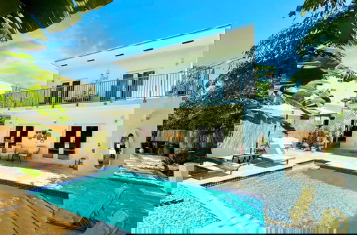 Foto 1 - Islands Inn on the Drive - Poolside Paradise Suite - A1