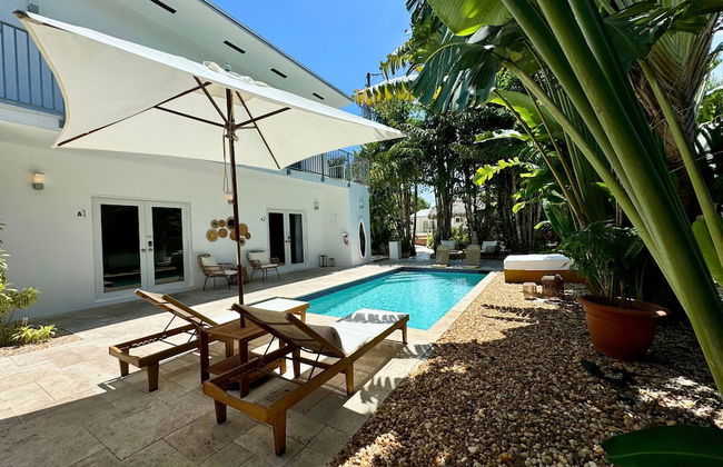 Islands Inn on the Drive - Vista Azul Suite - Queen Bed - A2 - Foto 11