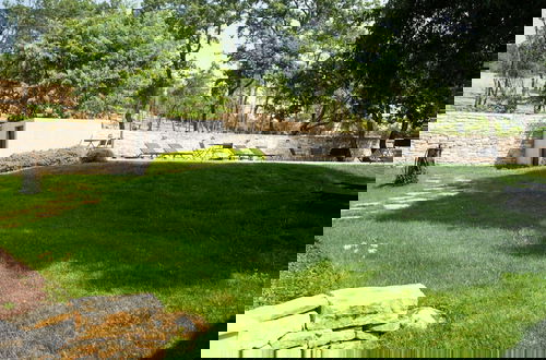 Foto 41 - The Poolside Stone House in Bale