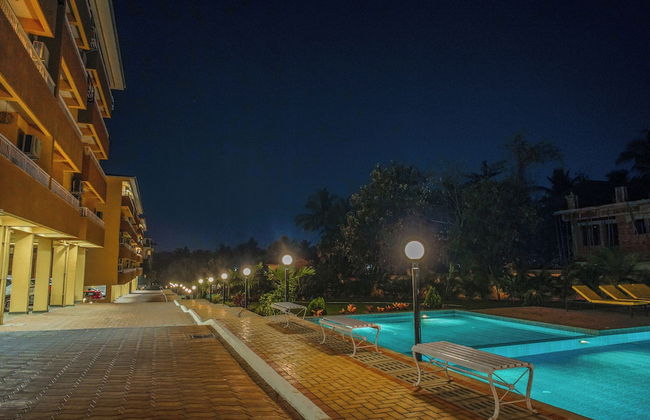 Alaya Stays Veera Serina 3 BHK with Pool - Foto 50