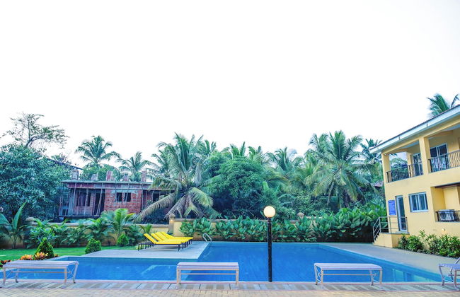 Alaya Stays Veera Serina 3 BHK with Pool - Foto 41