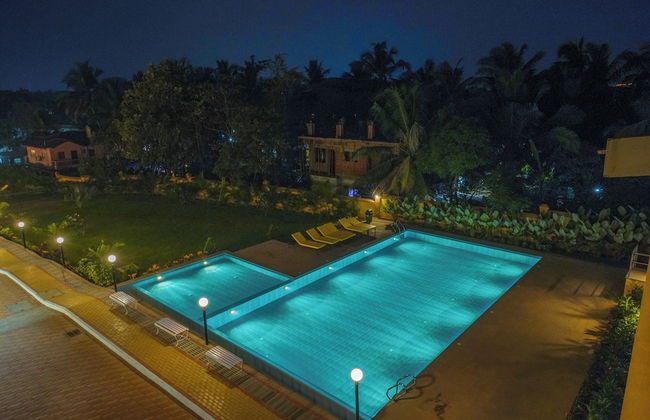 Alaya Stays Veera Serina 3 BHK with Pool - Foto 47
