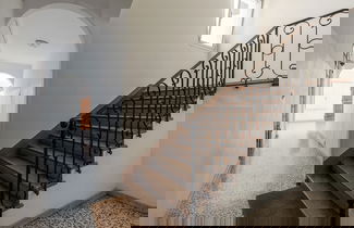 Foto 2 - Cozy Mezzanine Apartment