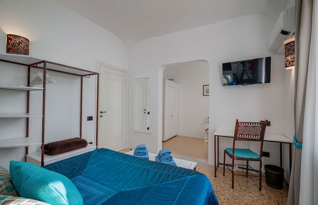 Sorella Luna Room Boutique - Photo 10