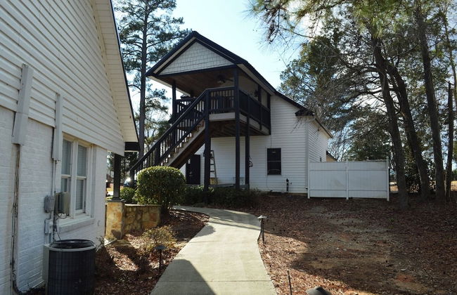 5 BR House Lake Retreat w/ Hot Tub, Sleeps 12 - Foto 31