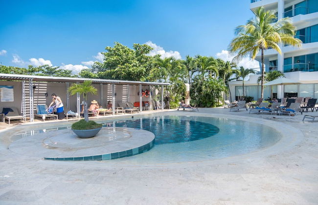 w Comfy 2BR w Ocean View and Pool in CTG - Foto 31