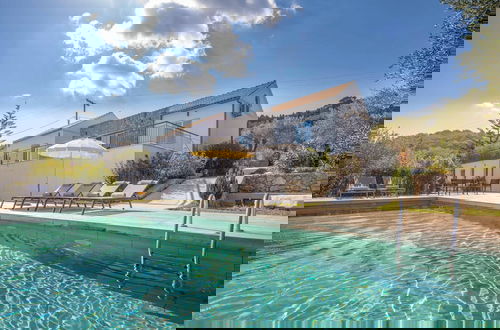Photo 2 - Villa Apanemia Mare