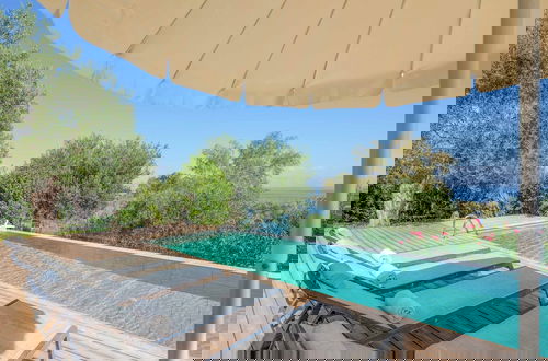 Photo 5 - Villa Apanemia Mare