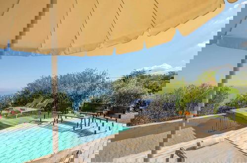 Photo 9 - Villa Apanemia Mare