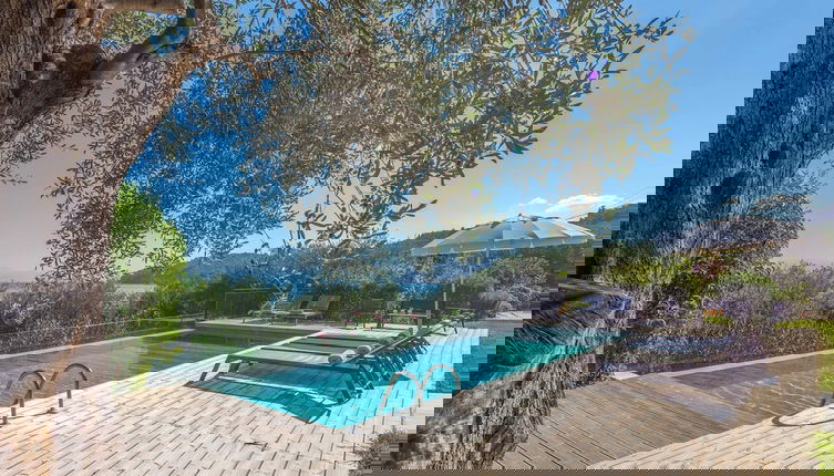 Photo 1 - Villa Apanemia Mare