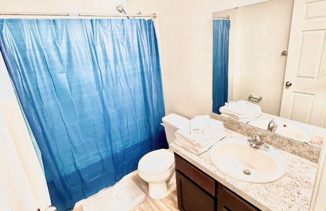 3 Bed Home 5 Mins to JAX Airport & Zoo - Photo 27