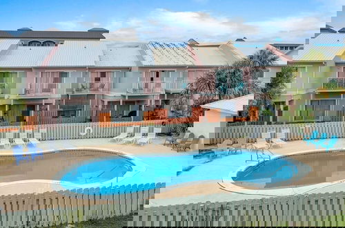 Foto 33 - Coral Crab 2 Bedroom Townhouse by RedAwning