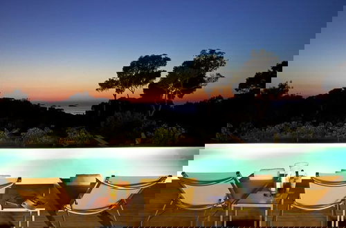 Foto 14 - Gorgeous Villa With Views