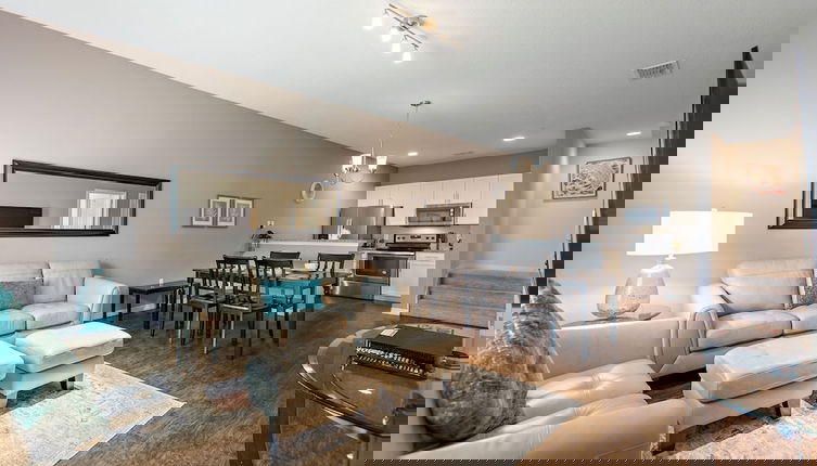 Foto 1 - Lucky Find @ Lucaya Resort By Shine Villas #713 3 Bedroom Townhouse