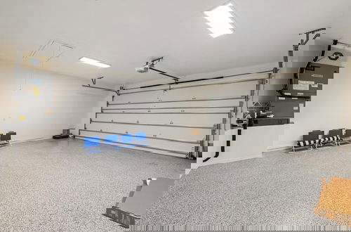 Foto 47 - Modern Oasis 4 Bedroom Home