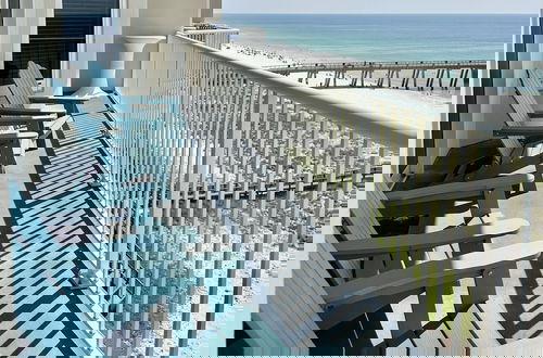 Photo 1 - Sea Esta 3 Bedroom Condo by RedAwning