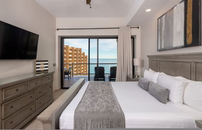 Luxury Las Palomas Oceanview Condo - Phase 2 - Photo 1