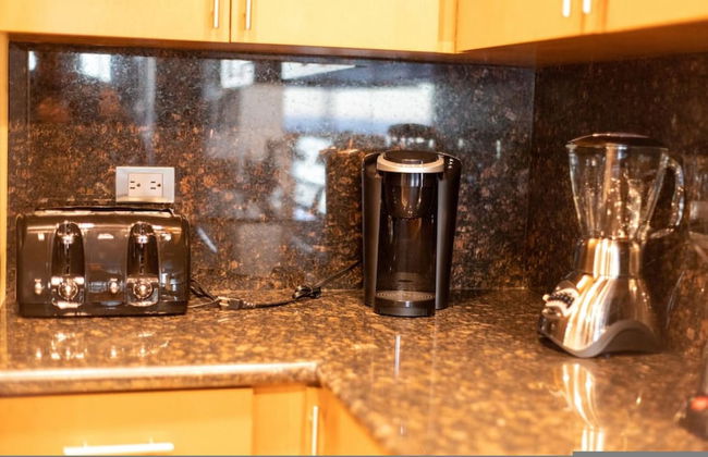Luxury Las Palomas Oceanview Condo - Phase 2 - Photo 28