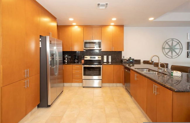 Luxury Las Palomas Oceanview Condo - Phase 2 - Photo 15