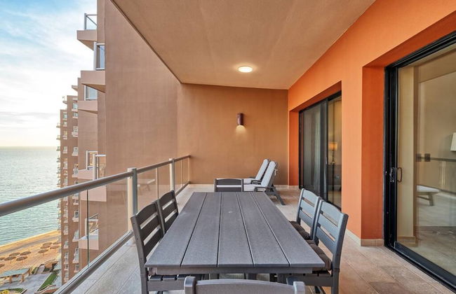 Luxury Las Palomas Oceanview Condo - Phase 2 - Photo 38