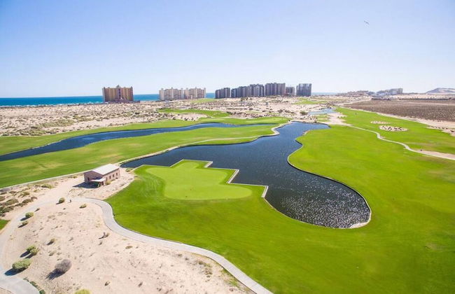 Luxury Las Palomas Oceanview Condo - Phase 2 - Photo 51
