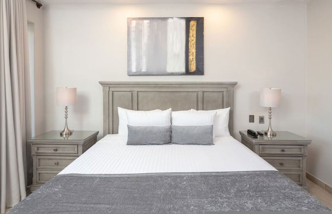 Luxury Las Palomas Oceanview Condo - Phase 2 - Photo 11