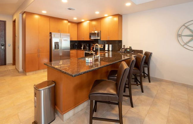 Luxury Las Palomas Oceanview Condo - Phase 2 - Photo 8