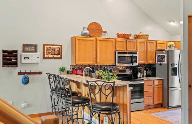 Mountain Escape With Game Room, Balcony & Stunning Views in the Poconos Christina - Foto 5